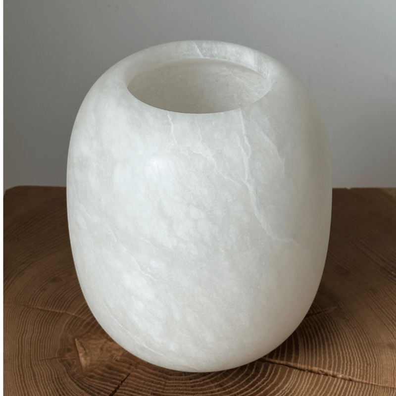 Alabaster tea-light holder Eddy